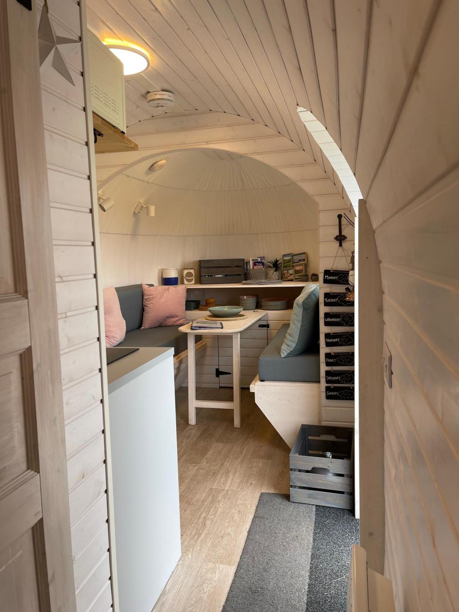 Clotted Cream -Lydcott Glamping, Cornish Sea Views Villa Looe Dış mekan fotoğraf